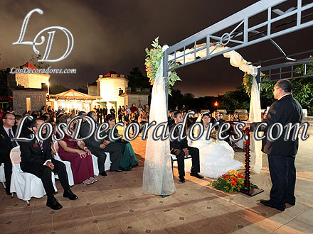 Celebraci�n religiosa en El Castillo de mis Sue�os